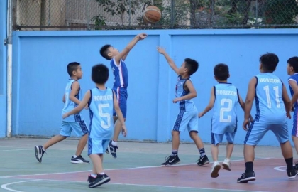 Bơi lội và bóng bàn quan 2